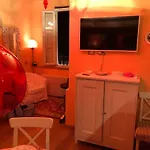 Storico Loft Nel Cuore Di 아파트 루카
